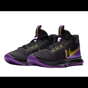 Nike LeBron Witness 5 Lakers Basketball Shoes Black/Purple CQ9380 003 Mens Sizes